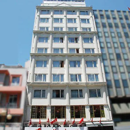 Hotel Etap Mola