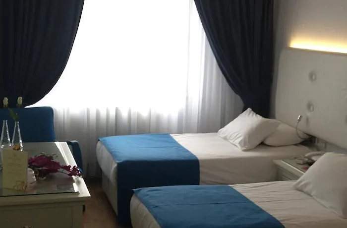 Hotel Etap Mola