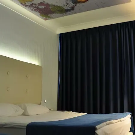 Etap Mola 3*