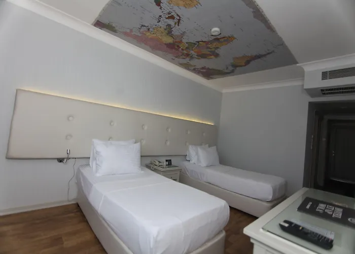 Etap Mola Hotell 3*
